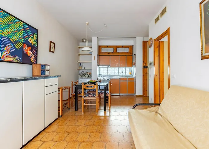 Apartment Guesthost - Garden With Balcony!